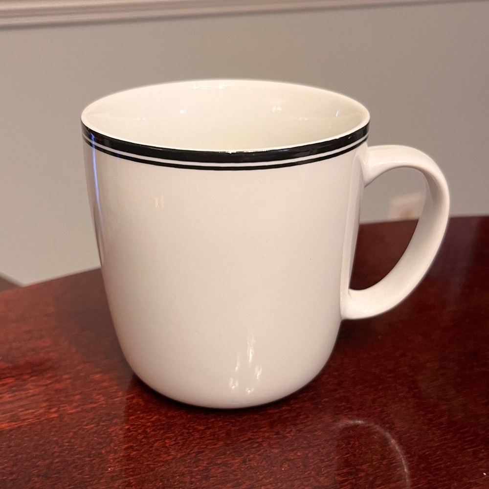Williams Sonoma Mug white with black stripe on top edge